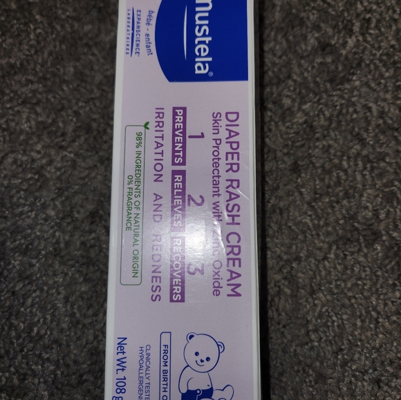 New Mustela baby diaper rash cream 3.8 oz - Picture 9 of 10